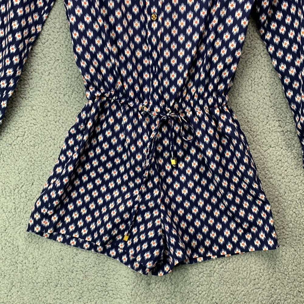 Michael Kors Romper Women’s Size XS Blue Long Sleeve Printed Shorts One Piece - Picture 3 of 12